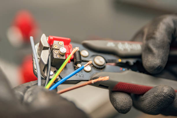 Best Affordable Electrician  in Lynchburg, TN